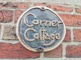 Corner Cottage - Ashbourne - 8