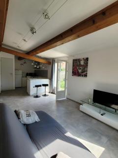 Petite maison avec jardin à 10min des plages - Villeneuve-lès-Maguelonne - 5