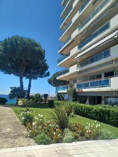 Cannes Studio Vue mer Panoramique Château de la Mer - Cannes - 5