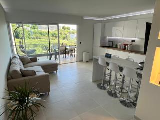 Appartement vu mer et montagnes - Villeneuve-Loubet - 7