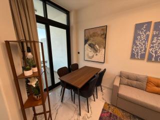 Elegant 1br Apt with balcony Al Maryah Vista 1 - Abu Dhabi - 2