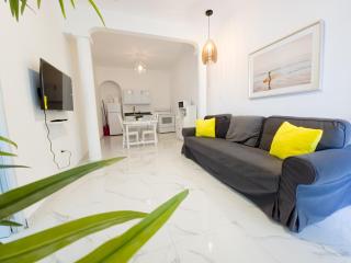 Stay in San Juan near restaurants &beach - San Juan - 0