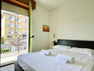 Bilocale con terrazzo e parcheggio – Alba Blu - Rimini - 1