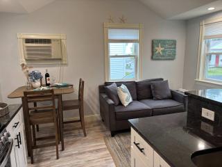 Updated 1bd Cottage - Pool Jacuzzi and More - Wells - 6