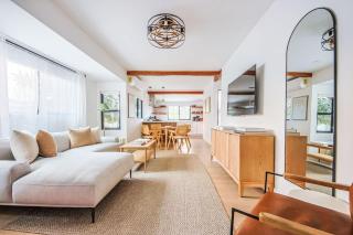 Stylish Duplex Villa w Rooftop Garden - Los Angeles - 9