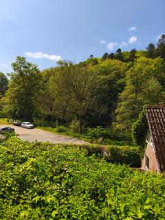 Riverview Cottage - 2