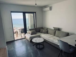 Rana Hedhun Apartment - Shëngjin - 1