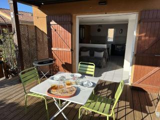 Pavillon T2 Mezzanine climatisé, piscine et parking - 4