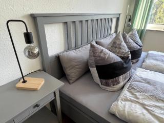 Charming 3-Room Apartment in Hoyerswerda, Lusatian Lake District - 3