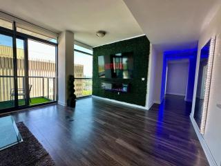 Panoramic Penthouse Views - Two 15ft Balconies - Atlanta - 1
