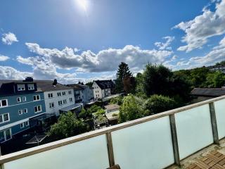 FeWo-Palmtrees 4 - Große moderne 2 Zimmerwohnung mit Süd-West Balkon in Gladbeck-Mitte Nähe Movie Park und Arena AufSchalke - 5