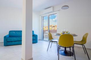 GuestHost - Elegant Beachfront Wi-Fi & Parking - Golfo Aranci - 0