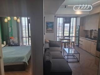 A Mountain View Studio Flat - Bisjkek - 0