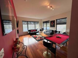 The Red Room - Cloud Ceilings - Patio & Bathroom TV - Atlanta - 9