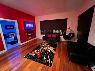 The Red Room - Cloud Ceilings - Patio & Bathroom TV - Atlanta - 8