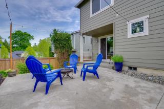 Walk to Trails and Golf Sedro-Woolley Retreat! - Sedro-Woolley - 0