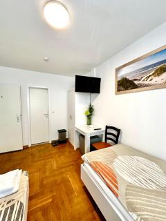 Stendaler Apartments - 6