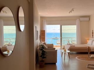 Above The Sea Luxury Apartment - Nikiti - 3