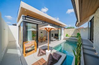 Villa Jerapah Canggu, Exquisite Brand New Villa 2BR - 10 minutes to Batu Bolong Beach - Canggu - 8