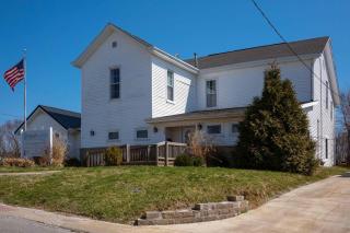 Big by Ark, Historic Simmons Estate sleeps 22 - Williamstown - 6