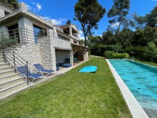 Luxueuse villa avec vue village et mer sur saint Paul de Vence - 6