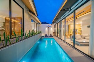 Villa Jerapah Canggu, Exquisite Brand New Villa 2BR - 10 minutes to Batu Bolong Beach - Canggu - 1