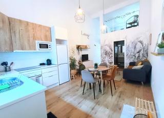 Comfy loft, 6 metro stops from downtown, AC & WiFi - Madrid - 0