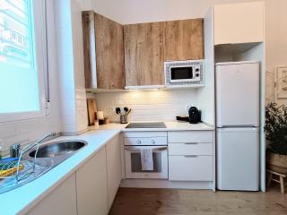 Comfy loft, 6 metro stops from downtown, AC & WiFi - Madrid - 7