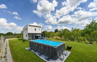 Stunning Home In Turcin With Sauna - Gornji Kneginec - 0