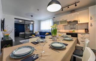 Stunning Home In Turcin With Sauna - Gornji Kneginec - 5