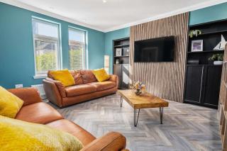 NEW! Peaceful 2BR Home - Free Parking - Oban - 2