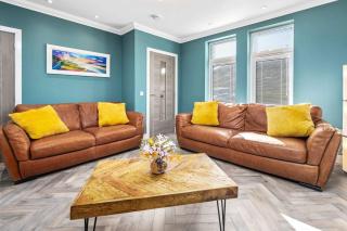 NEW! Peaceful 2BR Home - Free Parking - Oban - 3