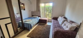 New, 3BD Garden Luxe - Walk to Eastern Market Al-Rehab! - Il Cairo - 9
