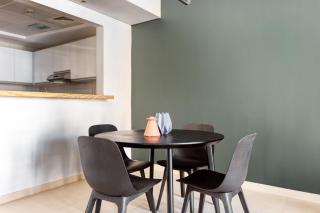 Blueground Al Bateen Residences sea view pool DXB-1082 - 4