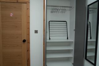 4 Bed Failsworth Home, 3 Bathrooms including Free Parking - Workspaces - Garden - Less than 10 Minute Drive to Etihad Stadium, CoOp Live - Less than 15 Minute Drive to City Centre - Including FREE 1-Hour Early Check-In or Late Check-out - Manchester - 6