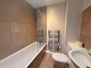 Newcastle Quayside Apartment with Parking - Newcastle upon Tyne - 6