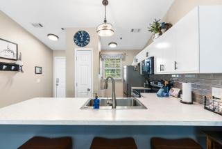 Vansen's Golfshores - Inviting Cozy Condo on Golf Course - Branson - 2