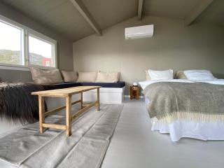 Eqi Glacier Lodge - World of Greenland - 3 hours boat trip from Ilulissat - Food included - 9