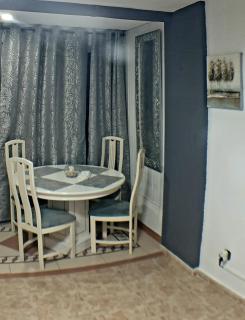 Apartamento California en Benidorm, 1 min playa levante, Wi-Fi, AC y parking - Benidorm - 3