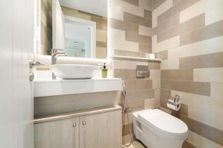 VayK - Modern 1BR with Beach Access - 3