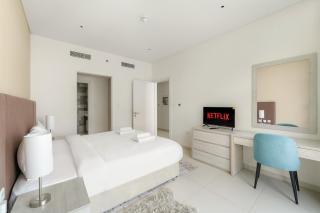 VayK - Modern 1BR with Beach Access - 1