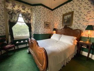 Four Winds Victorian Venue & Suites - 5