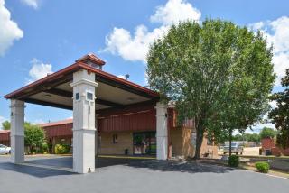 Americas Best Value Inn - Batesville - Batesville - 8