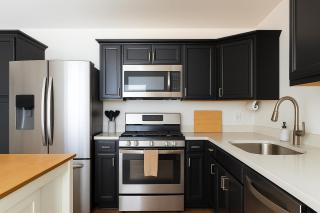 Stylish Stays in Historic Fourth Ward - Houston - 3