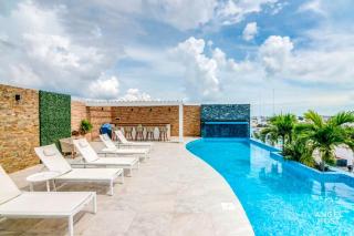 Adorable Rooftop Pool, Reliable WiFi, Near 5th Ave - Playa del Carmen - 0