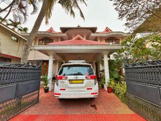 La Casa Trivandrum 4 BHK AC Luxury Villa at City Centre, Just 5 kms from Airport & 3 Kms to Trivandrum Railway Station - Trivandrum - 2