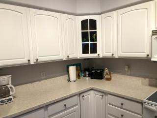 119 Z2b VILLAGE LA ZAMORA by REMAX Premier - 4
