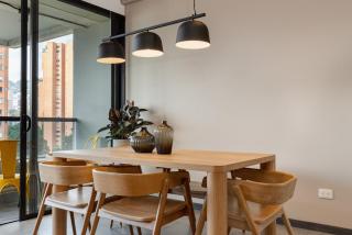 Apartmanto de diseño moderno y elegante de 2 habitaciones con AC, piscina, gimnasio y vistas a El Poblado - Medellín - 9
