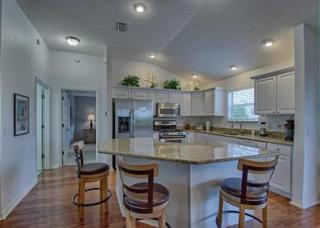 780 Z3a VILLAGE OF LARGO by REMAX Premier - 2