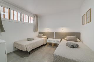 Ocean view 2bedroom apartment in Los Cristianos, Heated pool, 3 minutes to beach - Los Cristianos - 4